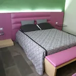 Dell'angelo 4*