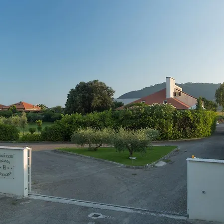 מלון Dell'angelo 4*