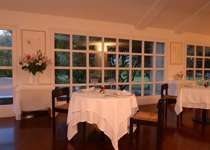 Dell'angelo Hotel Luni