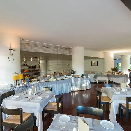 Dell'angelo Otel Luni