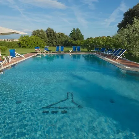 Dell'angelo Otel Luni