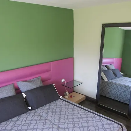 Dell'angelo Otel Luni