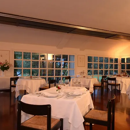 Dell'angelo Otel Luni